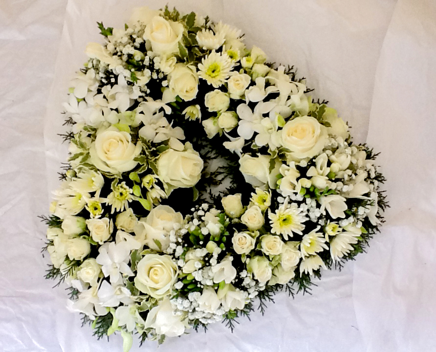 Loose open Heart All white, Radcliffe Florist, Fresh Flowers