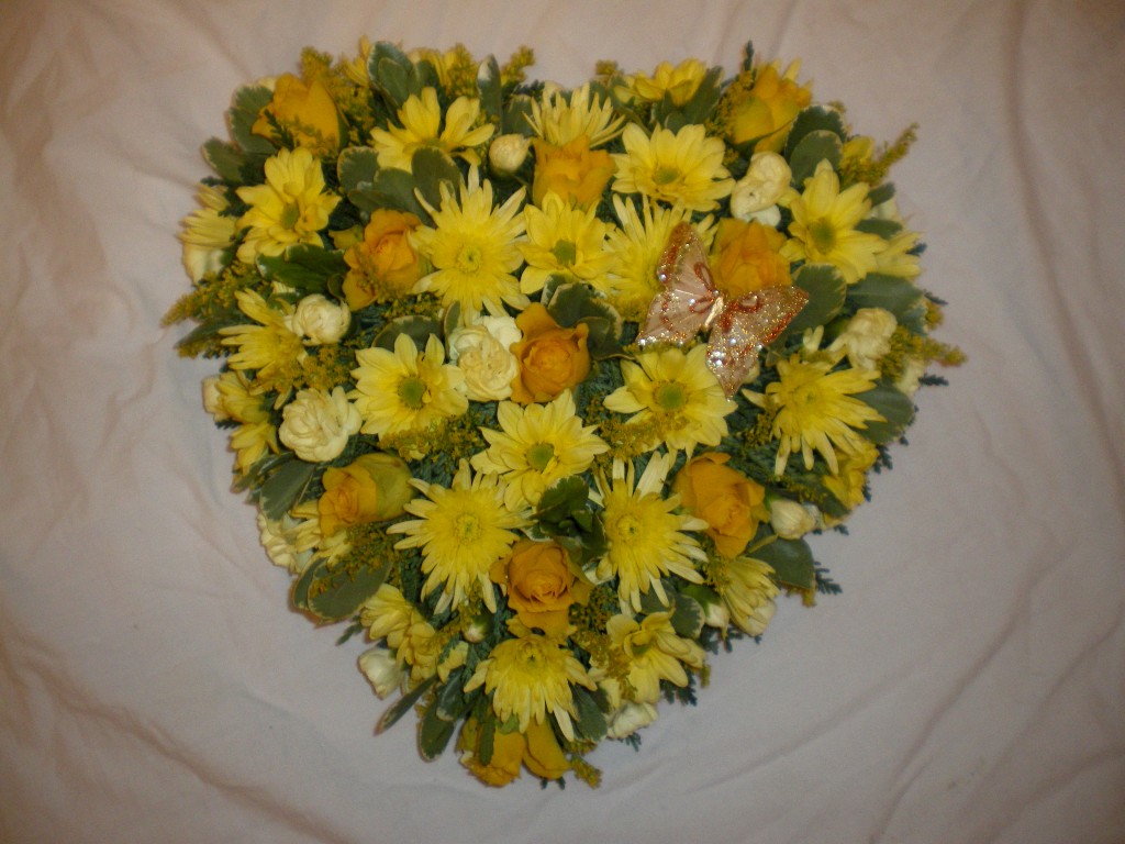 Loose Heart Shades of Yellow, Radcliffe Florist, Flowers, Funeral